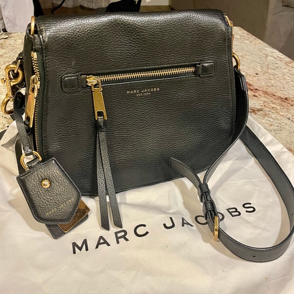 Marc Jacobs Bags Marc Jacobs Recruit Nomad Pebbled Leather